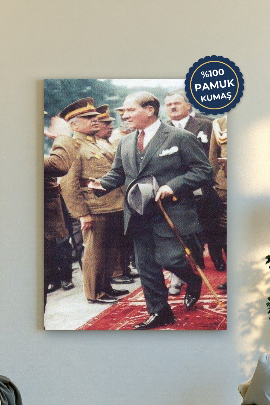 Cumhuriyetin Kurucusu Kanvas Tablo - Retro