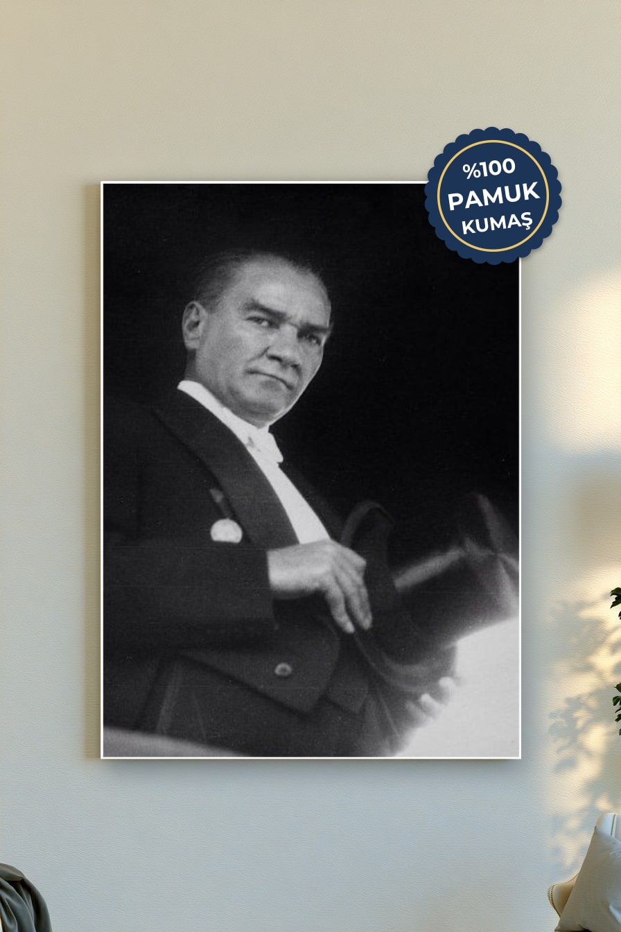 Siyah Beyaz Portre Kanvas Tablo - Klasik Vurgusu