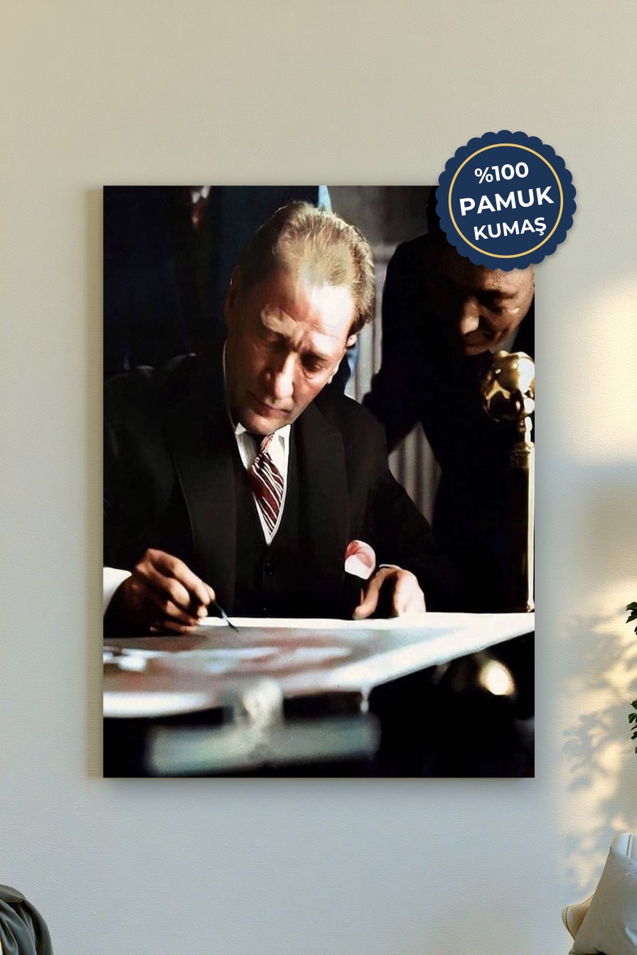 Mustafa Kemal Atatürk Kanvas Tablo - Klasik Tarz