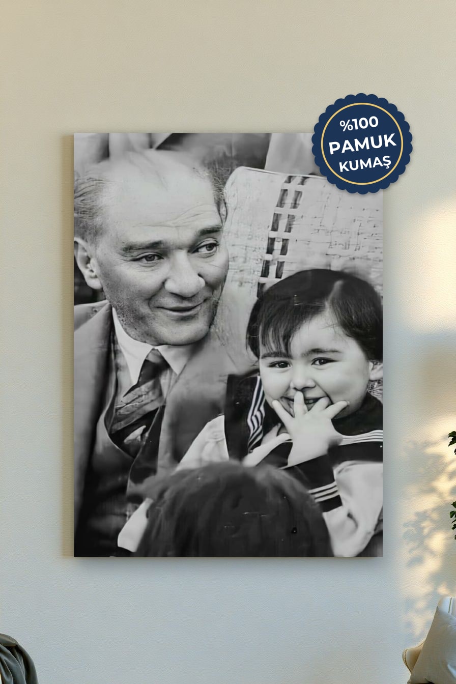 Ata Kanvas Tablo - Siyah Beyaz Vurgusu