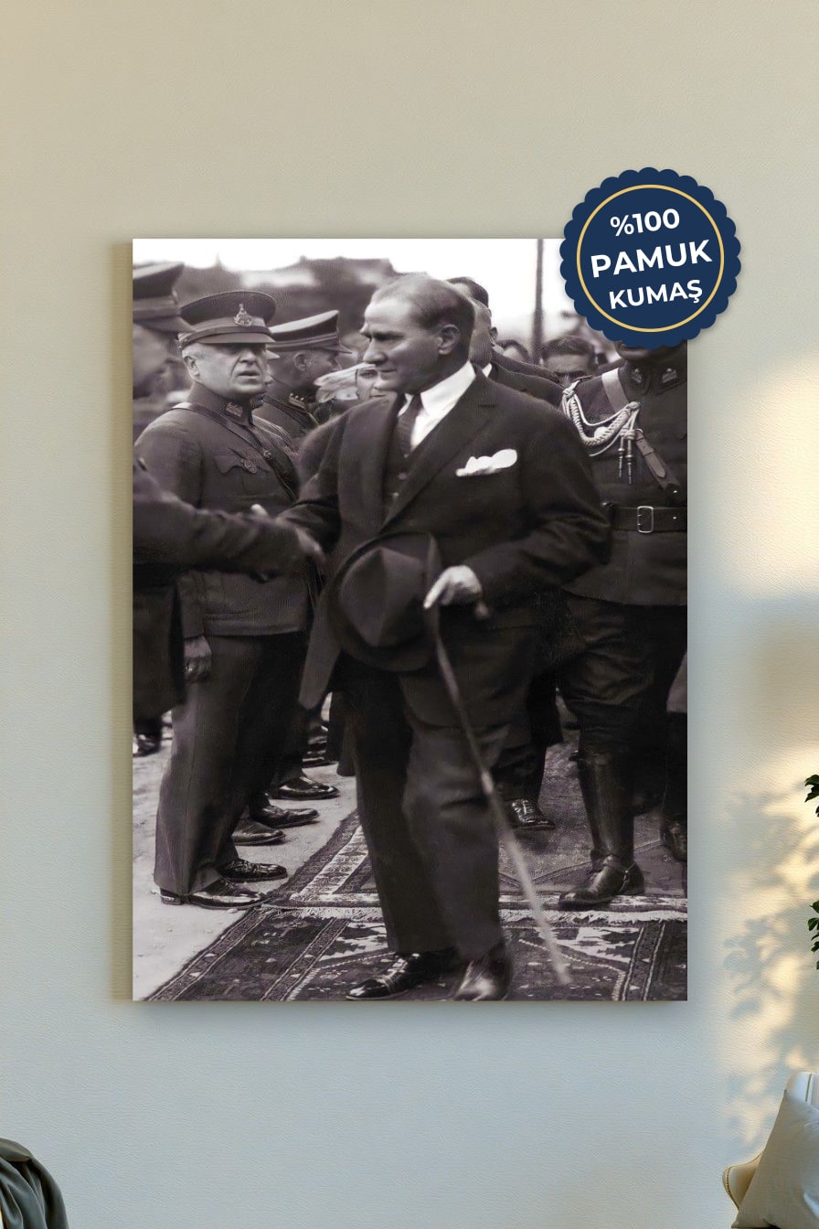 Tarihî Anlar Kanvas Tablo - Siyah Beyaz Vurgusu