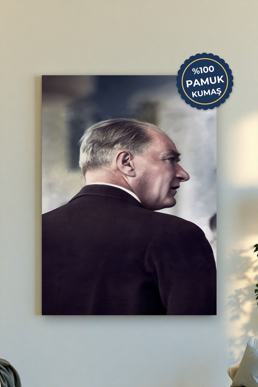Tarihi Lider Kanvas Tablo - Klasik ve Duygusal Vurgu