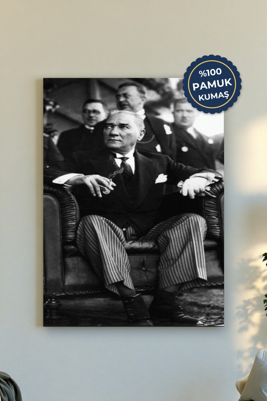 Tarihî Figür Kanvas Tablo - Siyah Beyaz Vurgu