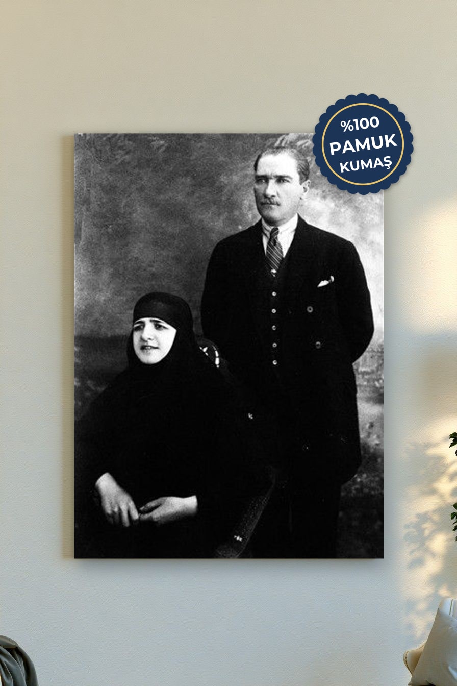 Tarihî Portre Kanvas Tablo - Siyah Beyaz Vurgusu