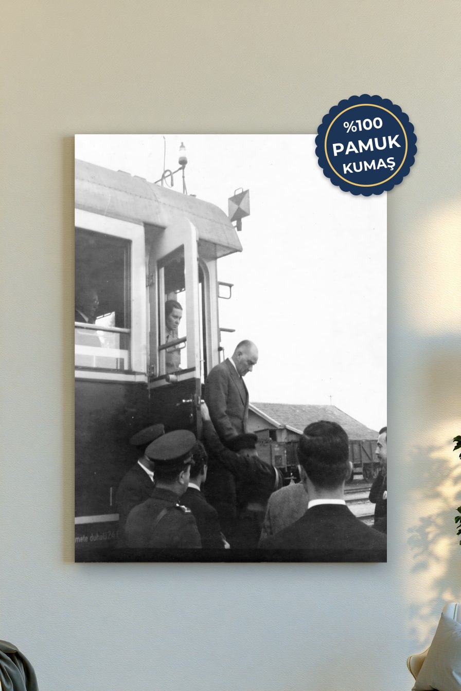 Tarihî Anlar Kanvas Tablo - Siyah Beyaz Vurgu
