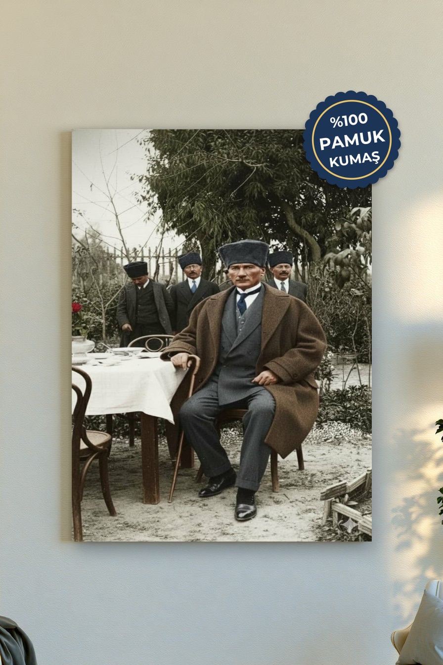 Tarihî Portre Kanvas Tablo - Vintage Mavi Vurgusu