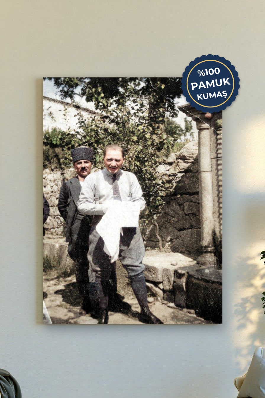 Tarihsel Figürler Kanvas Tablo - Renkli ve Duygusal